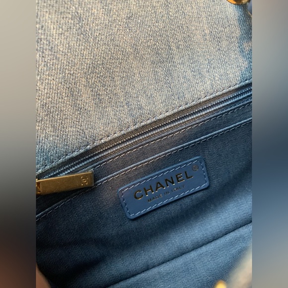 ❌SOLD❌NEW Chanel Pearl Crush Mini Square Denim Flap Bag w/Antique Gold Hardware - Picture 14 of 16